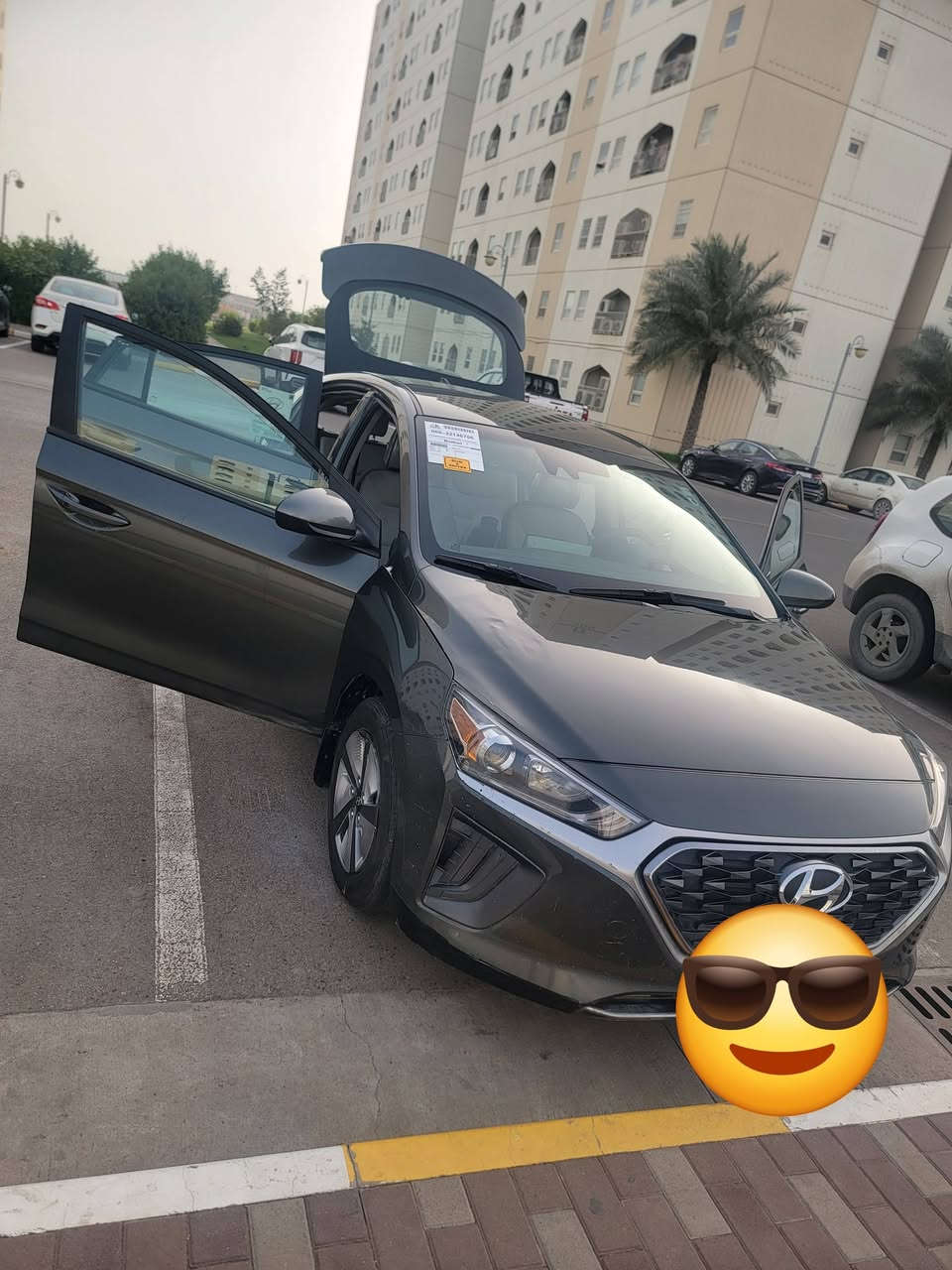 ايونك ٢٢ هايبرد
ماشية ٨٦ الف
مواصفات بلو معروفه 
فول مواصفات عدا الفتحه 
كلين بدون حادث من امريكا
وهنا بلعراق جاملغ ايمن امامي معمر نفسه
وشبر بارد بلبنيد 
ايرباك بردة فقط طاك 
سونار قبل حادث موجود وصور حادث هم موجود
اريدها مراوس باقل مع فرق 
مكاني بغددداد ***********
