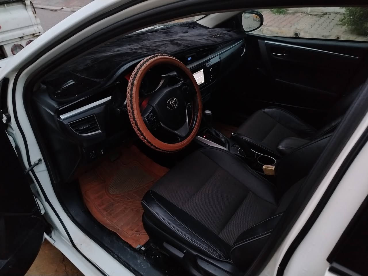 السلام وعليكم اللبيع فقط كورلا16 رقم سليمانية بدون حادث كلين فقط شبر راس بونيد سنويه جديده بطاقه بانزين اسياره مكفوله من كلشي كير محرك تبريد اسياره خيرمن الله جاهزه السعر147  وبيها مجال واتساب***********
