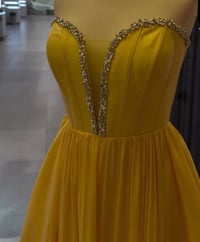 فستان تركي • بجيوب • مقاس ٥٨-٦٤