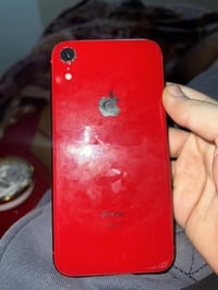 ايفون xr للبيع  جهاز ما مفتوح  بطاريه 77🔋 ذاكرة 128  شاشه بيها فطر مثل...