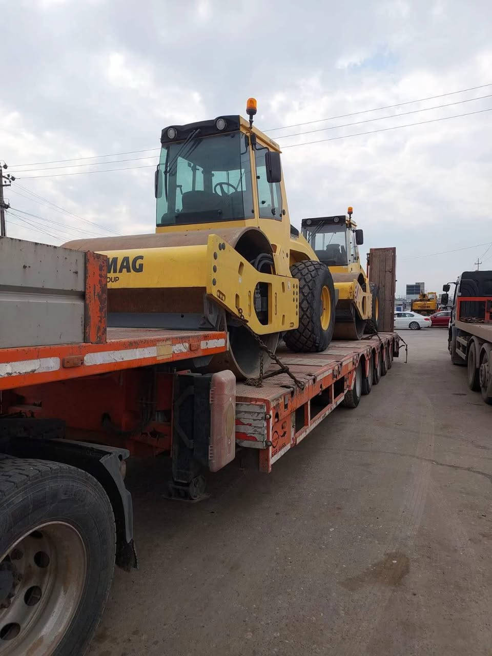 يتوفر لدى مكتب الحسن جميع المعدات الثقيلة داخل وخارج الكوت 
للأيجار الباسكتات من 10m الى 44m جميع الارتفاعات  والكرينات من 7 طن الى 50طن +بوبكات+ بوبكات مكناسه شوكيه كيله JCB حادلات +شفل +حفاره داخل وخارج الكوت
***********

***********
