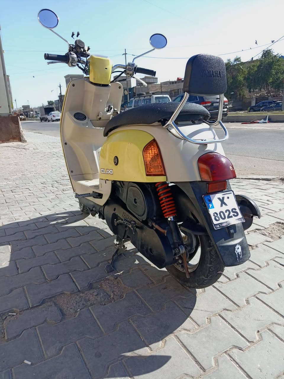 سلام عليكم دراجه للبيع دراجه كامله نقص برغل ما بيها لون اصفر داخل كريمه سعر خاص بخير وتدلل مكانها مدينه الصدر رقم الهاتف ***********
