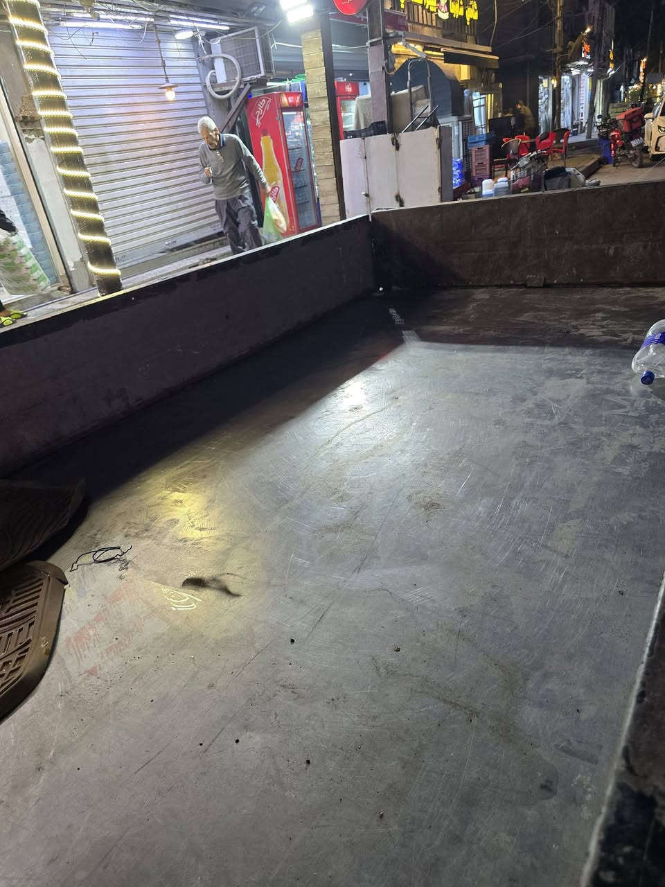 مرخصه الادمن
السلام عليكم كيا ام عيون 2002 

السياره كير مكينه خير من الله ارقام ولوحات انكليزي تستلمهن جديد مكاني بغداد تايرات زوجين جديد بم جديد السياره مكفوله التحويل والكص شاصي القماره كله مكفول 

بيهه ملاحضات بسيطه الاستصال واتساب 

***********
