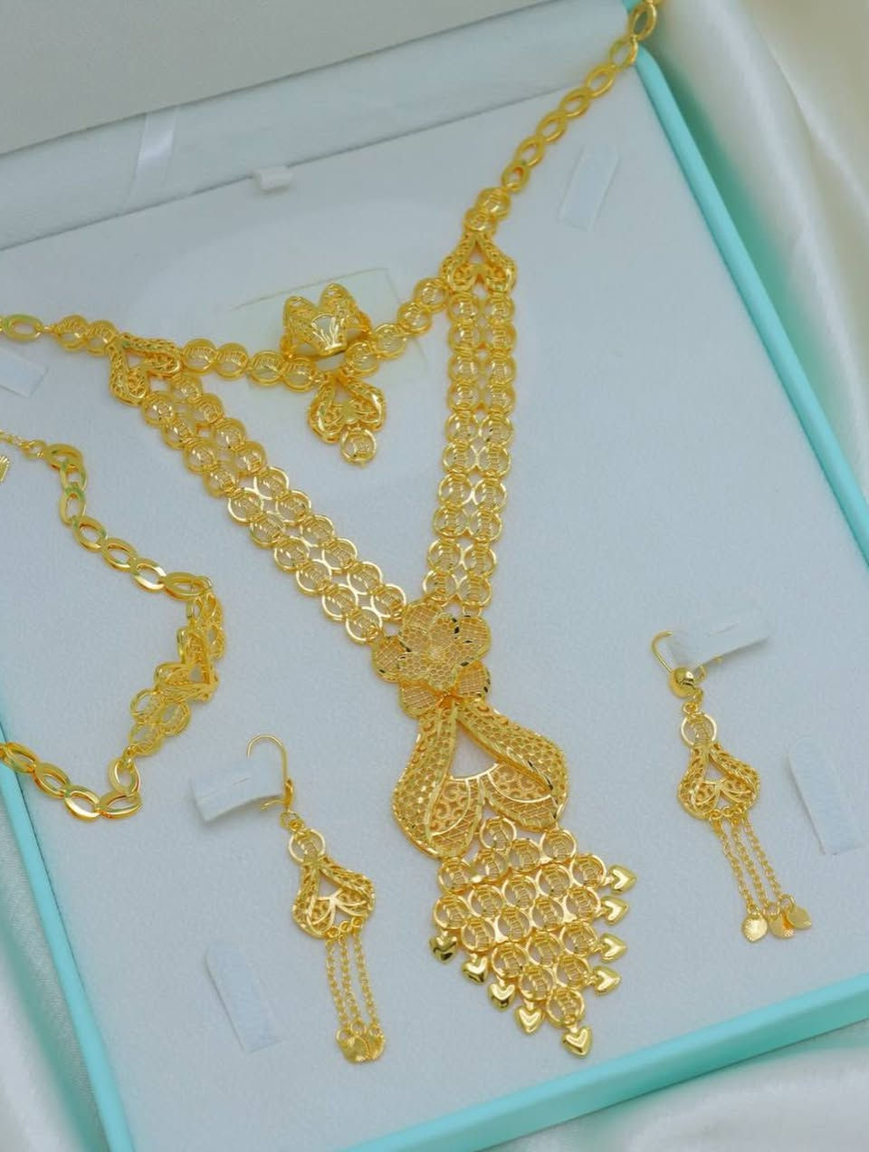 شوفوا صور كرسي جابر 😍
أشكال ودزاينات تخبل وتاخذ العقل ✨🔥

قلبوا الصور وشوفوا التفاصيل بنفسكم 👀
أناقة، راحة، وفخامة بمكان واحد  
#كرسي_جابر #جمال #اناقة #بساطة


**إذا كنت صاحب هذا الإعلان وتريد حذفه لأي سبب، رجاءا أرسل رسالة إلى الدعم الفني**