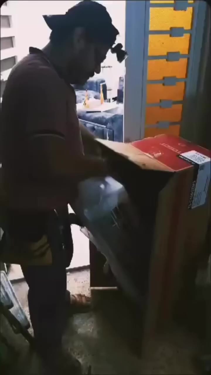 ورشه ابو سجاد  لصيانة اجهزه التبريد في البصره  ومستعدون شد  سبالت الدفن  ♦️عندك سبلت ❄️❄️ مايبرد صار بي ليك تحتاج غسل تحتاج صيانة بعد لا تروح ولا تجي ***********
