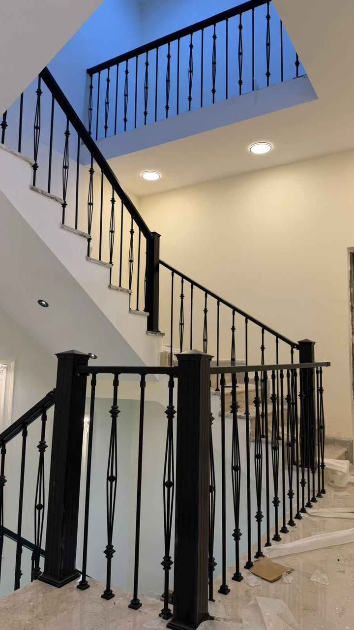 🔹 محجرات ألمنيوم بتصاميم ه🔹

نقدم لكم أجمل محجرات الألمنيوم المناسبة للدرج والبلكونات،
تصاميم أنيقة تضيف لمسة فخامة وأمان لبيتكم.

✔️ جودة عالية
✔️ شغل مرتب ودقيق
✔️ تصاميم حديثة تناسب كل البيوت
✔️ أسعار مناسبة

للحجز والاستفسار راسلونا على الخاص

أو الاتصال على الرقم:
📞 ***********

📞***********

اختار الفخامة… وخلي بيتك يبرز بالأجمل ✨ بغداد, العراق
