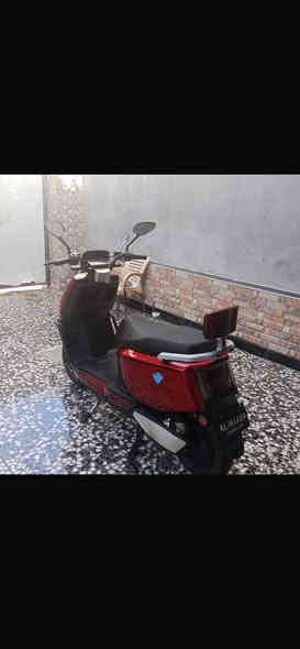 دراجة كهربائية موديل 2024 نوعية Segnes معروفة بثباتها وقوتها.
البطارية محافظة وتقدم أداء ممتاز بالشحن والاستخدام.، وكل ميزاتها شغّالة بدون أي ملاحظة.
كشن مريح، تايرات جديد، وبريك ثابت يلزم طريق.
هادئة، ناعمة، ومناسبة للدوام والمشاوير بدون أي صرف.
السعر: 700,000 دينار وقابل للتفاوض للجاد فقط 
أي تفاصيل اتصال علئ هذا الرقم (***********)
