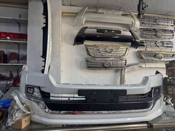 سلام عليكم
غراض لاندكروز وبرادو ولكزز كلشي متوفر لايتات
دعاميات مرايات بك لايتات ستيرن دركه ستيرن وبيبان خلفيه
لاندكروز مكان البصره ***********
