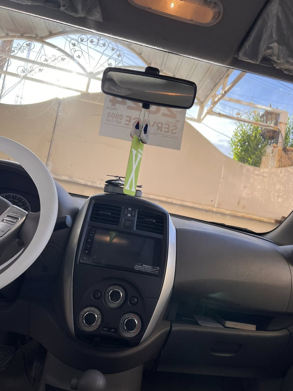 السلام عليكم ورحمة الله وبركاته
نيسان& 
سني.  
موديل 2024

السياره ماشيه 34000 KM وقابل للزياده. 
السياره ما ناقصها شي وجديده 
سنويه ب اسمي تريد تحويل حاضر اني

السعر :   128 وبيها مجال… 
الاستفسار: خاص ماسنجر. 
او وتساب : 

***********
