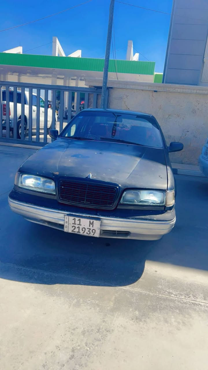 سلام عليكم بروك هام موديل 1993كير اوتو محرك بي تبخير قليل بدون تنقيص بسمي تراي وين ميعجبك كهربايات كلها شغاله بيها ملاحضات بل كشر سعر 28 وبيها مجال شي بسيط رجاء الميعجبه سعر خلي يعبر مكاني بغداد بياع حي تراث  ***********
