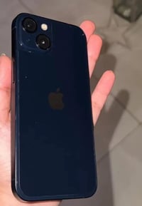 لبيع 13 عادي مكفول لون اسود بطاريه 91بعده بضمان الشركه كورتون موجوده س...