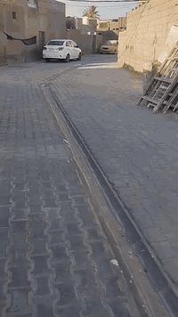 سلام عليكم قطعه البيع المساحه 210 مكانه القطعه حي موسه الكاضم القطعه زراعي واصلته كافت الخدمات ماي مجاري وشوارع مقرنص رقم التلفون ***********
