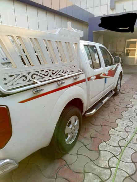 السلام عليكم..من رخصة الادمن المحترم...بيكب نافارا موديل 9 رقم بغداد الجديد بأسمي  تحويل مباشر. للاتصال ***********.  السعر 102
