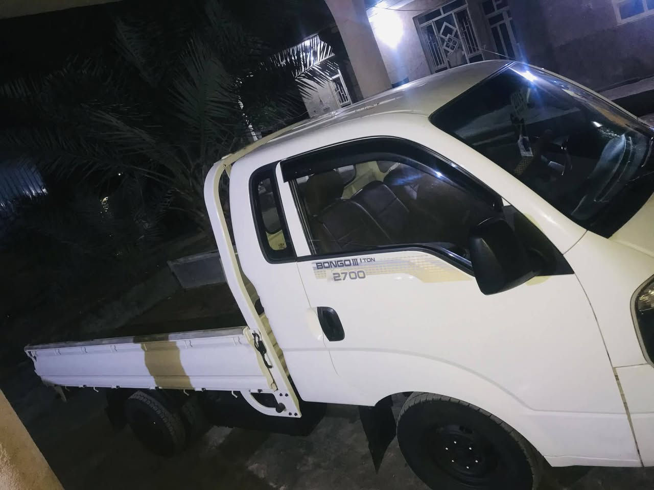 السلام عليكم عندي كيه للبيع موديل ٢٠١٥ رقم واسط تحويل ثاني يوم رقم جديد مكفول من صبغ بارد تبديل بيه شويه بارد تخم تايرات صدر جديد مكينه جديد سياره حلو كلش مكان سياره واسط قضاء الصويره سعر سياره ١١٠ وبيه مجال بيسط كلش شراي يتصل موشراي الايتصل رجاء رقم الهاتف ***********
