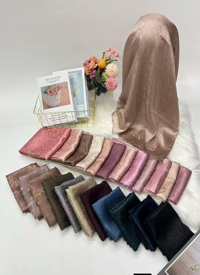 شيلات الملكه
ربطه توتو قياس متر الوان كامله
العنوان فلوجه النزيزه خلف جامع الصديق 
مجاور قيصريه اللوازم 
واتساب..***********
واتساب..***********
