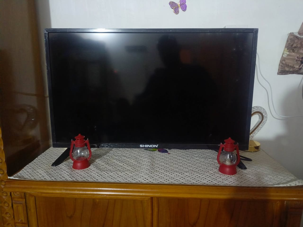 بلازمه للبيع  32 شينون نضيفه 100:100 ستعمال قليل تفاصيل على الخاص او اتصل ***********
***********
