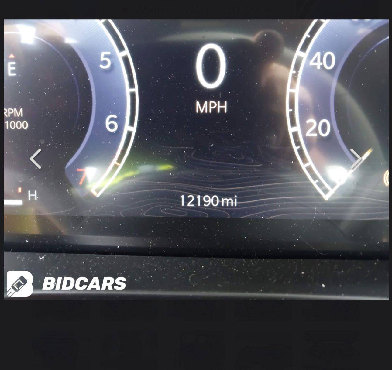 جيب لاريدو شيروكي لمتد مواصفات راقيةجدا والحادث بالجنطة الخلفية وموضح بالصور السعر 320 ورقة رقم بغداد انكليزي للاستفسار الاتصال على الرقم *********** ابوعباس
