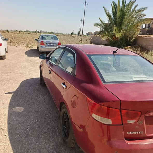 سيراتو 11 رقم سليمانيه بيه ثلاث قطع رش بدون داخل سنويه منتهيه كير ومكينه حاويه جديده تخم تاير جديد بيع أو مراوس حسب القناعة السعر88 وبيه مجال واسط الزبيديه الاتصال على الرقم ***********
