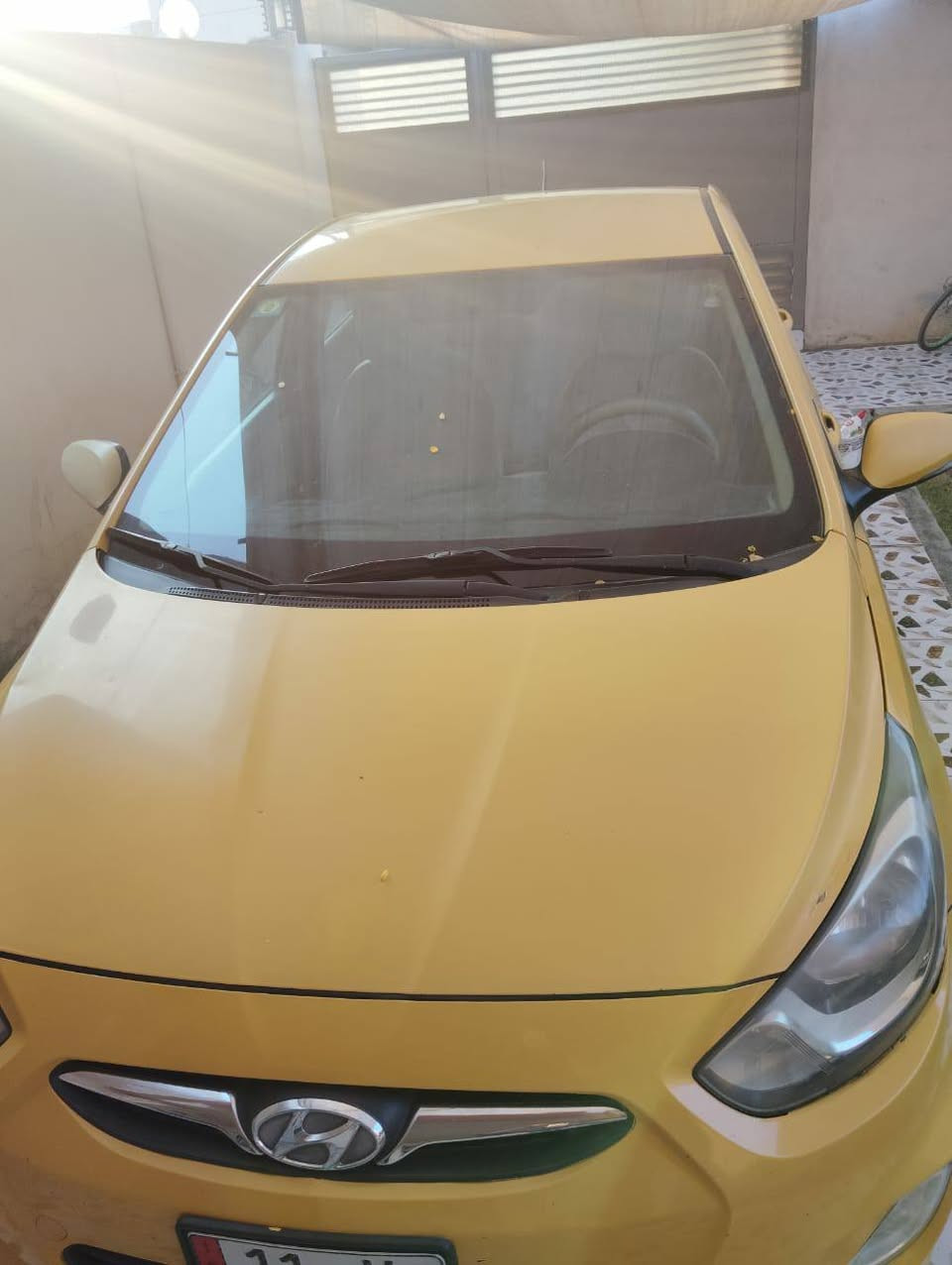 اكسنت خليجي موديل ١٥ بسمي رقم بغداد انكليزي سنويه وهزه جديده مصفره هيئه وغرامات مكينه ١٦٠٠ جاهزه للأخير بيها جاملغ أمامي مبدل بدون دواخل مكينه شرط تخم تاير جديد ب٩٥ وبيها مجال بسيط للتواصل صبغه وحده شرط***********
