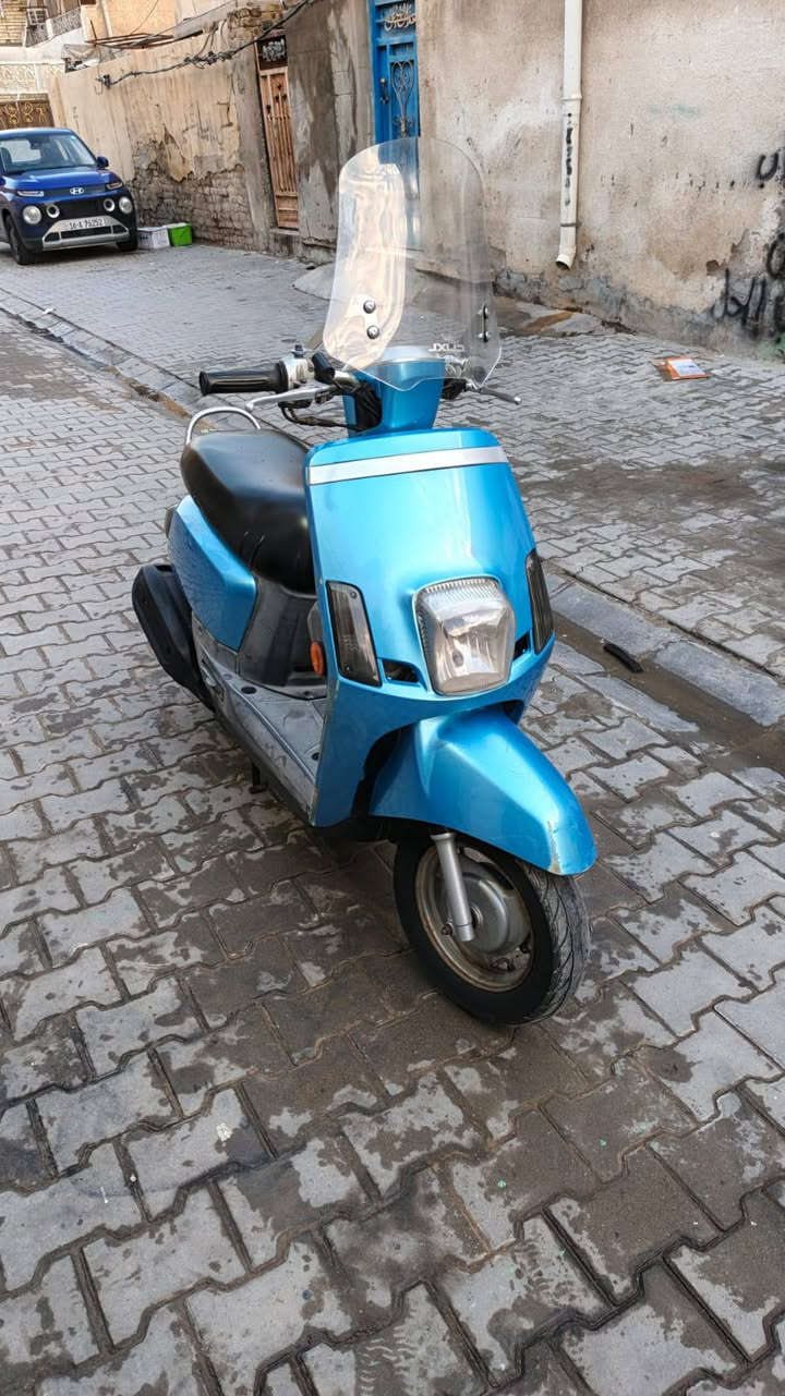 دراجه بوليس مصطره حديث 
دراجه جديده كلش 
مكينه ما مفتوحه 
تايرات جدد 
بريكات جدد 
كلهه كامله مكمله برغي ما نقصهه 
مكفوله 100/100
مكاني شعله
رقمي ***********
