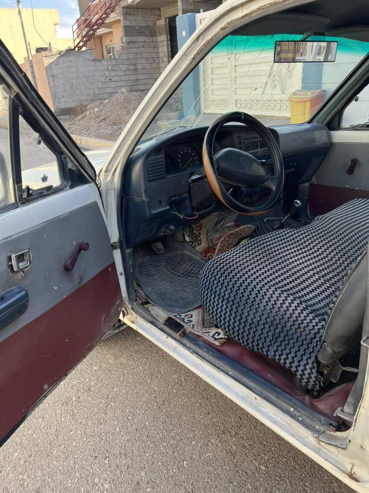 اللهم صلي على محمد وال محمد
تيوتا بيكم موديل ٩٠ للبيع سيارة جاهزه ونضيفه مكينه وكير وگشر كلة نضيف تخم تاير جديد دوشمة جديدة وباتري جديد السعر ٥٠ وبيها مجال للاستفسار ***********
