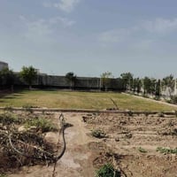 أرض وحديقة • نهاية السايدين • ٦٥٠م