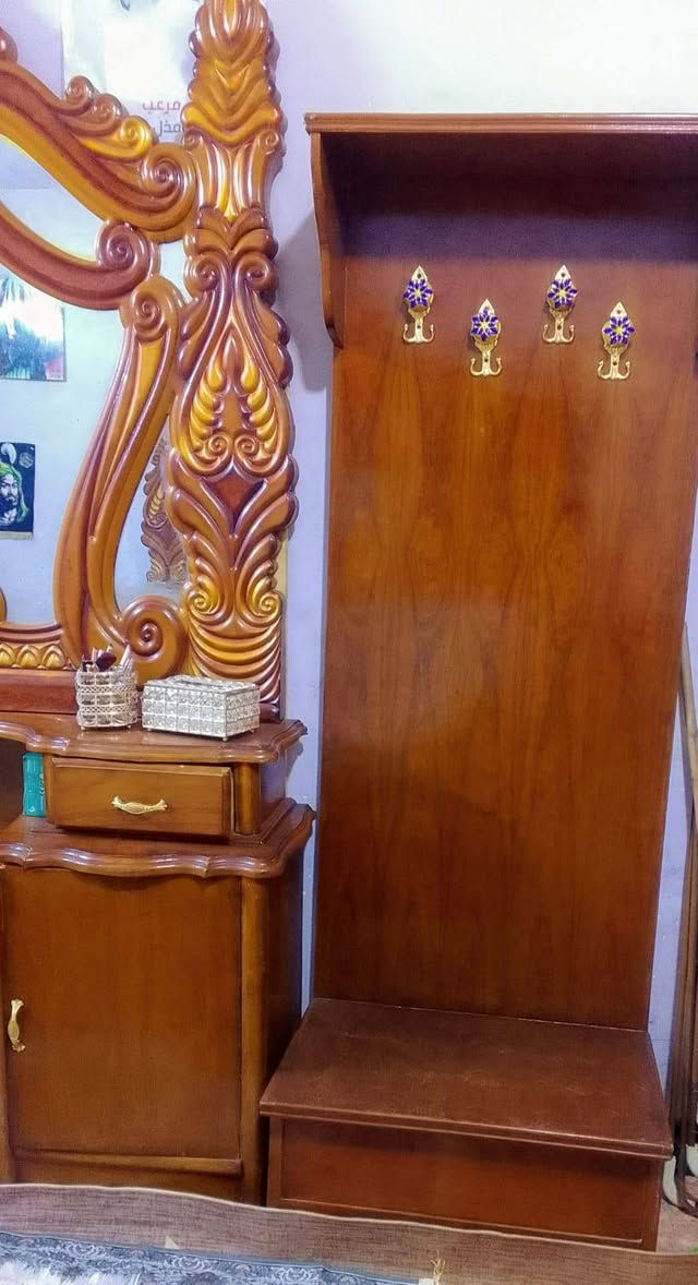 للبيع البيع بغداد البياع تقاطع درويش شارع شبكه غرفه نوم صاج عراقي ثقيله ظخمه رقم الهاتف ***********
