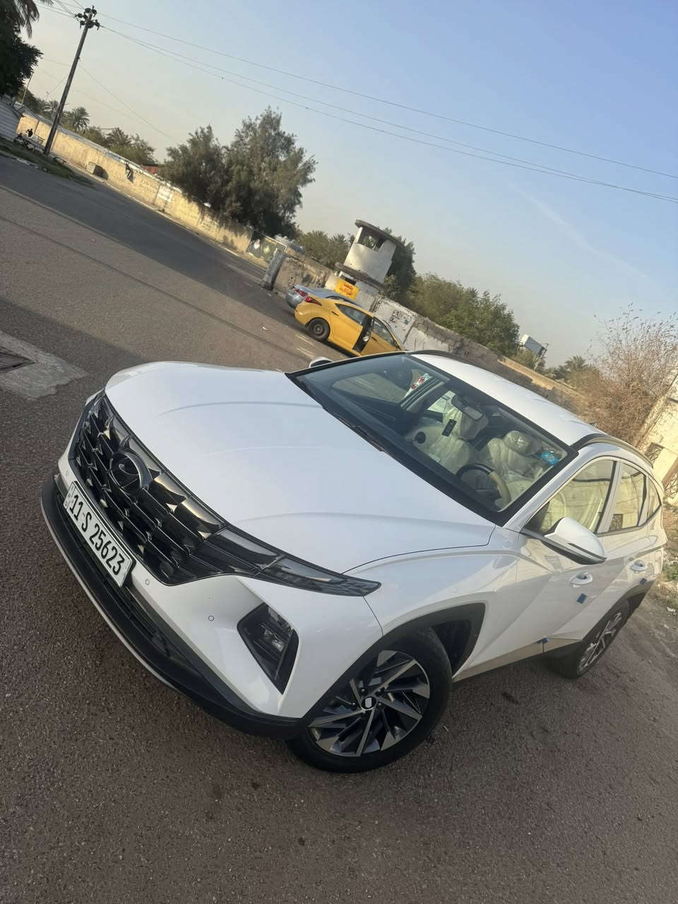 لسلام عليكم
توسان 2023 خليجي شركة الأولة ام الضمان 

مكفولة كفالة عامة لا بارد لا صبغ لا تبديل لا رصعات 

سونارات اثنين مرفوقات بل. منشور 

مكينة 2000 دوش  

ماشيه 61 الف حقيقي 

فول عدة البانوراما 

حساس أمامي خلفي 

بصمة تشغيل و دخول

تبريد قطعتين

تحكمات ستيرن 

مود درايف 

و باقي المواصفات المعروفة 

صدر أمامي خلفي جدد تخم تاير جديد

السعر. 209 وبي مجال. الاستفسار ***********

واتساب. ***********
