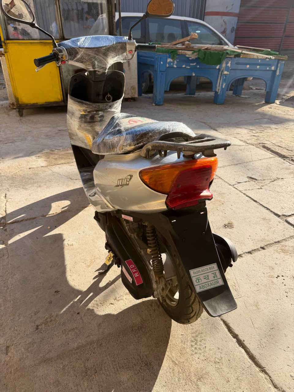 السلام عليكم 
للبيع دراجه عصفوريه الدراجه نضيفه نكره سلف او هندر جيب فيتر او تعال افحص السعر 300 العنوان الحريه الرقم*********** بغداد, العراق
