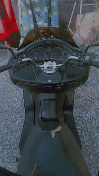 سلام عليكم فورزا 0/8 عميه بلاد دراجه كله شغاله رونات حساسات قفل جنطه قفل بانزين تايرات جدد مكينه ناعمه خير من الله بصمه ومفتاح طوارئ جويتر حاويه بالجيس سعرهه 575 وبيها مجال للاتصال ***********
