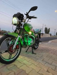 مطار هيوش • ٢٠٢١ • مكان رمادي