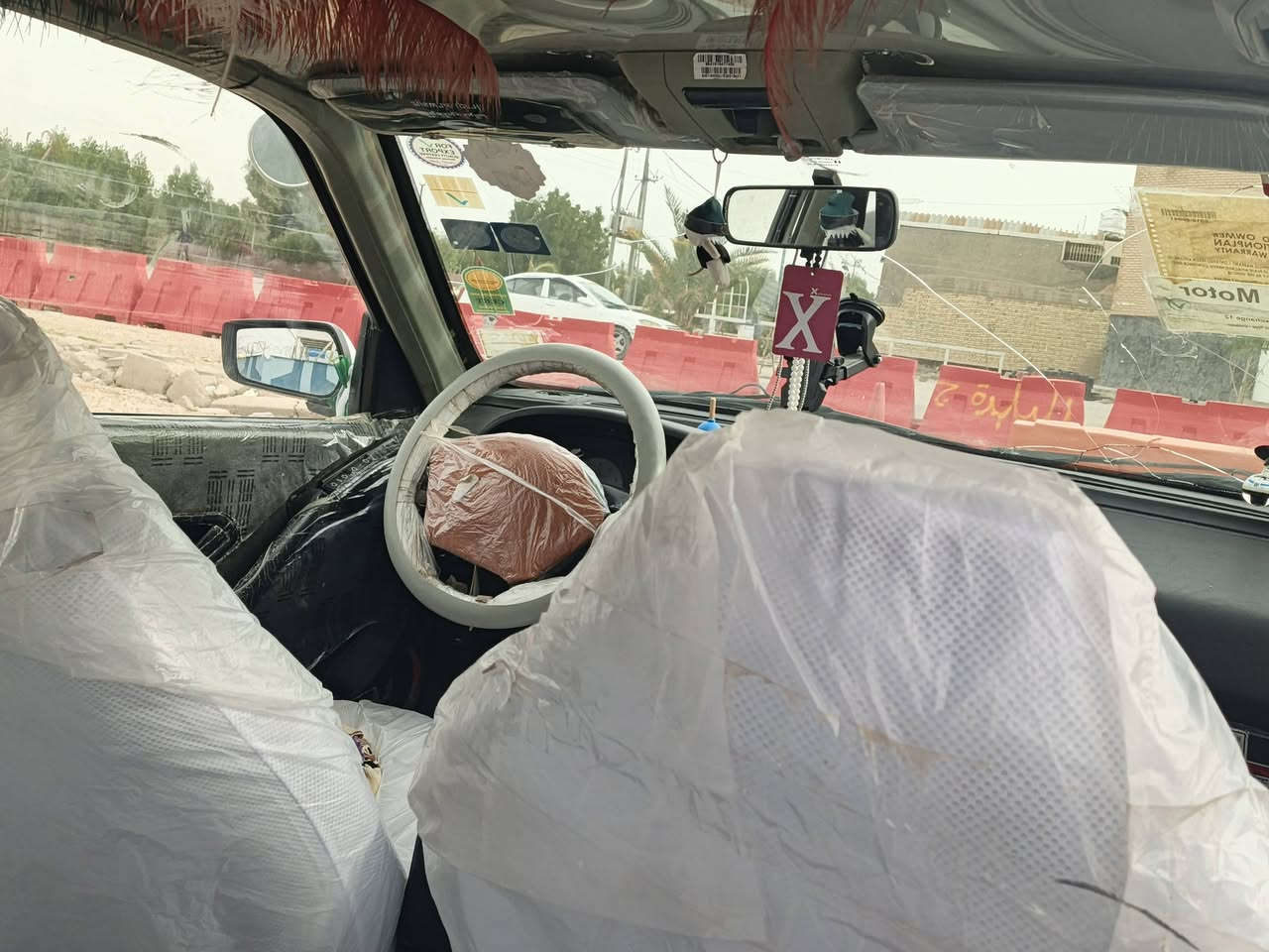 بيجو بارص موديل 2013 للبيع سياره كفاله من ضربه بيه فقط برادت تبريد شغل تايرات جدد حداديه جديدة دواخله نضيفه مكينه وكير خير  كهربائية كلها شغاله اشاير بلمري سياره ماعيزه شي كبل لشارع ستوه صاعدة هزه  سنتر لوك جام أربع كهرب وسونار مرفق  بصور سعر 45 وبيه مجال شي قليل مكاني نجف حي العسكري ***********
