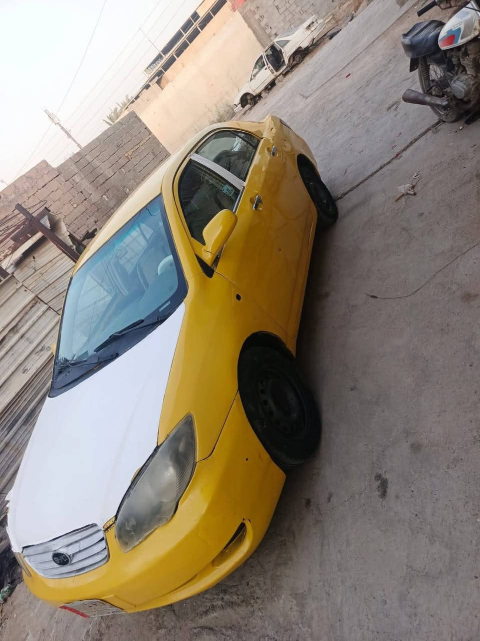 بي واي دي ٢٠١١ سنويه ٢٩ سياره مصبوغه عام بدون حادث جامه الاماميه مكسوره سياره جاهزه كير ٢ يفلت *********** رقم راعيه نظيفه تخم تاير محرك مكفول حداديه زينه انه مكلف بالنشر اخوان اقرو التفاصيل رقم بصره سياره بالبصره البصرة, العراق
