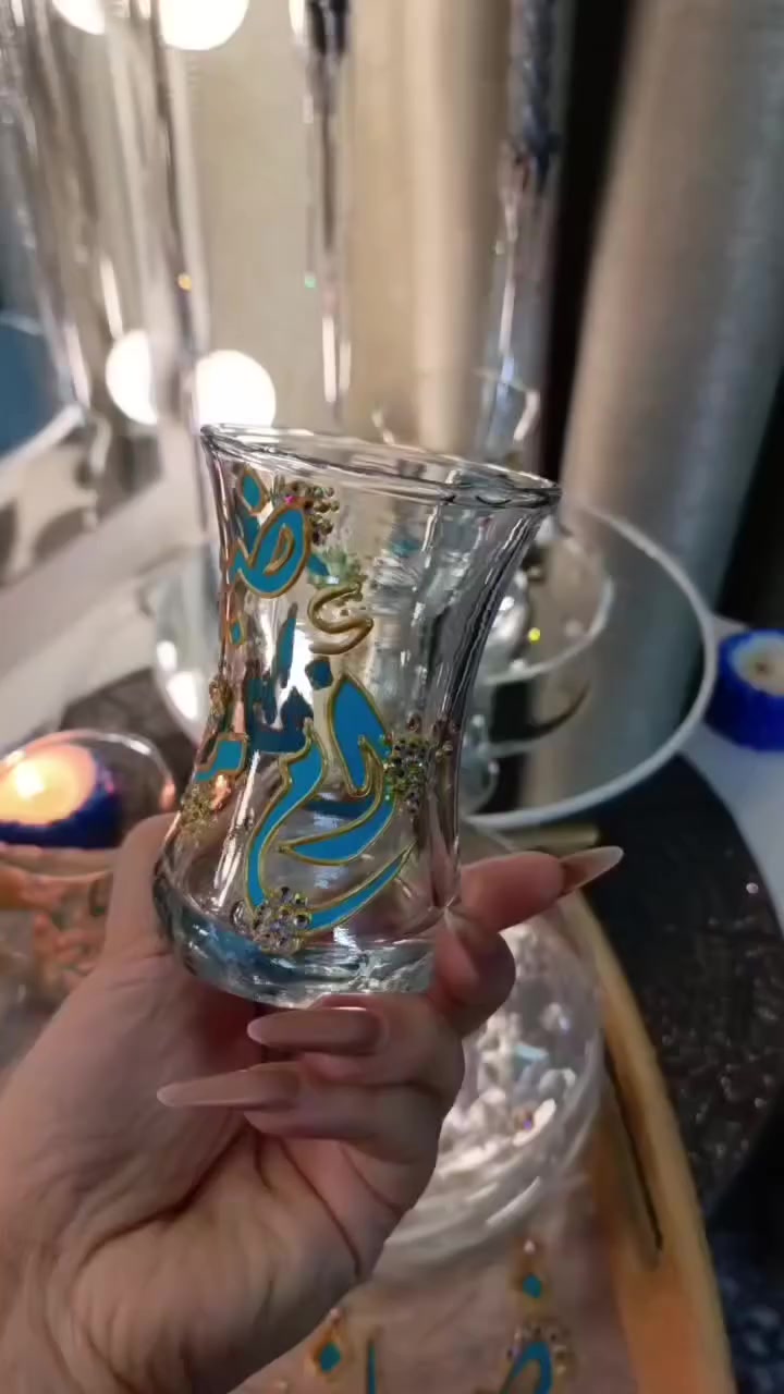 🎨✨ مرحباً بكم في عالم الفن على الزجاج ✨🎨
نحوّل القطع البسيطة إلى لوحات تنبض بالجمال 💙
🖌️ رسم يدوي على الزجاج
🌸 تصاميم مميزة حسب الطلب
🎁 هدايا فريدة لكل المناسبات
💎 دقة وجودة بكل تفصيل
📩 للطلبات والاستفسار راسلونا على الخاص


**إذا كنت صاحب هذا الإعلان وتريد حذفه لأي سبب، رجاءا أرسل رسالة إلى الدعم الفني**