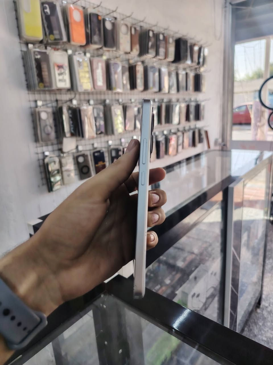 بوكو x6برو 5G ذاكره 512 جهاز بلادي ممفتوح نضافته كدامك بصور بس بي طبع كلش خفيف بشاشه باقي مكفول بدون ملحقات فقط كفر السعر 250 مكاتي بغداد جسر ديالئ القديم *********** مكتب المصطفى
