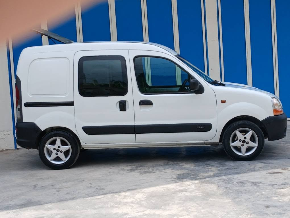 كونغو 99 انقاض مع صق بيع 1.2 دركسيون زيت مركزي عالمفتاح فتحة دواليب بطارية جدد كلشي فيها شغال ماشية ١٩٠ الف ك شوفاج شغال مرايا كهرباء حمايات فرش عازل حديد مجنط صفر هريان صفر حوادث موتير فيتاس شركة  (مصروف رائع ٣٠٠ بالتنكة) موجودة بعكار بلدة مجدلا تواصل فقط واتس اب 70393250 حلبا, عكار


**إذا كنت صاحب هذا الإعلان وتريد حذفه لأي سبب، رجاءا أرسل رسالة إلى الدعم الفني**