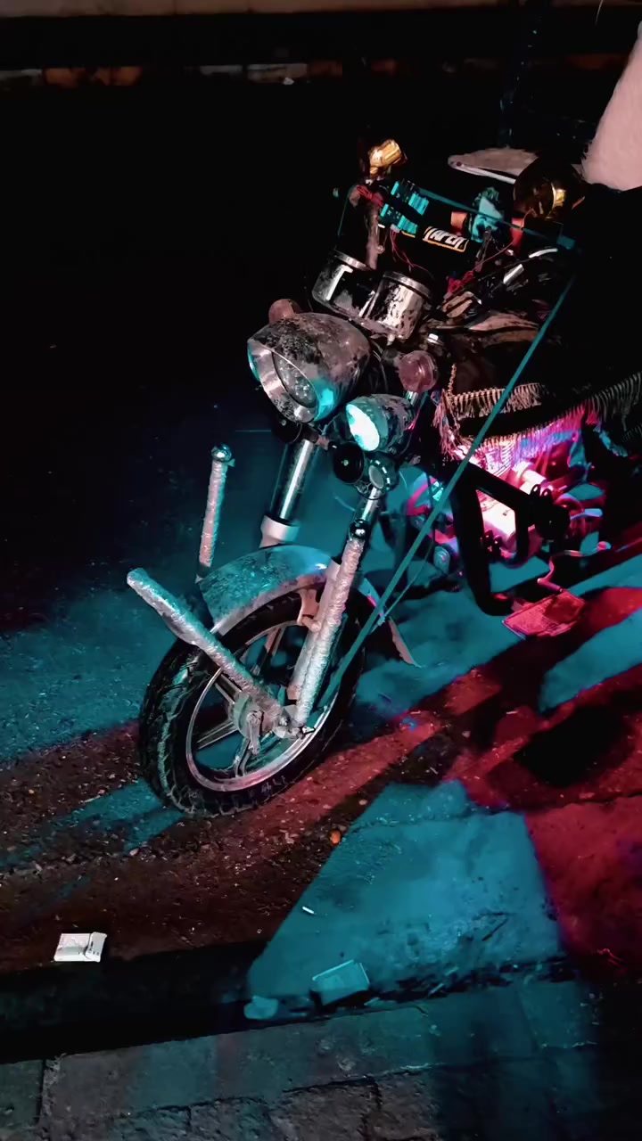 سلام عليكم اخوان ستوته موديل 2025كلشي عل بلاد بيع مستعجل شرط بليته وياه أو أوراق دراجه أي نقص مابي عنوان كركوك حي عسكري🟥🟥 موجود عل خاص


**إذا كنت صاحب هذا الإعلان وتريد حذفه لأي سبب، رجاءا أرسل رسالة إلى الدعم الفني**