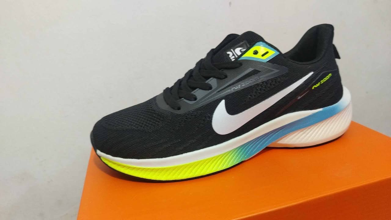 تصفيه محل أحذيه
البيع اقل من سعر الجمله
سعر القطعه ٧ الاف دينار
العدد ١٥ قطعه
الكميه كلها تنباع سوه 
***********
