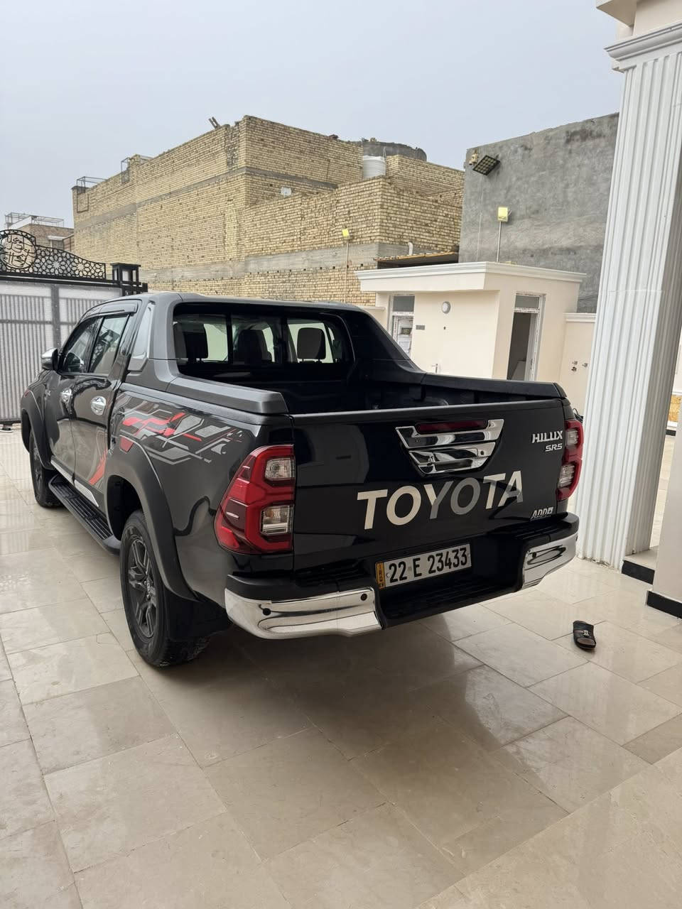 سلام عليكم بيك فورويل 2023سياره عله وضع الشريكه بيه باره بل جملغ الخلفي فقط***********
