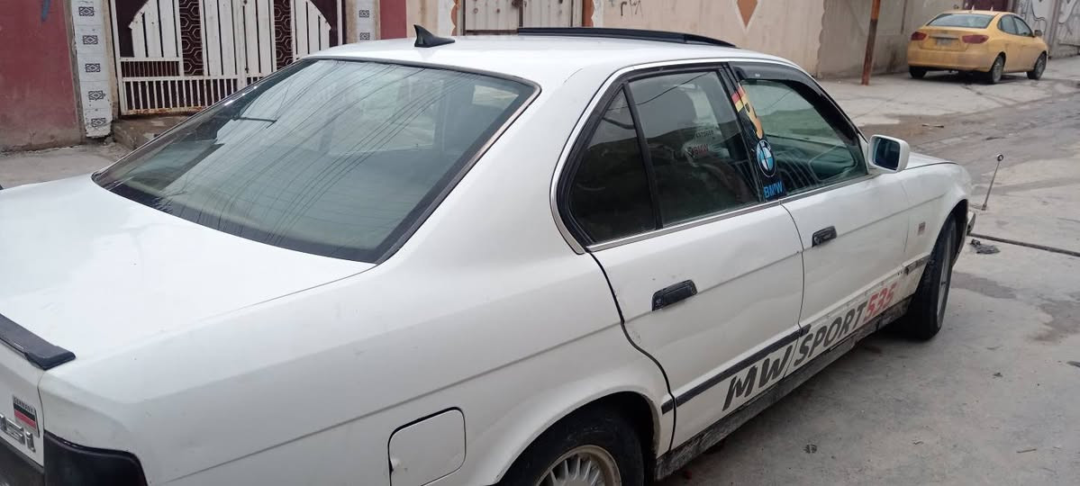 بيم 535 فول توماتيك كير محرك شرط موديل 1989 بدون صبق رقم اخضر شرط التحويل طخم نضيف سياره جاهزه كهربائيات كلها شغاله السعر 35 وبيها مجال بصيط
*********** بي واتساب
