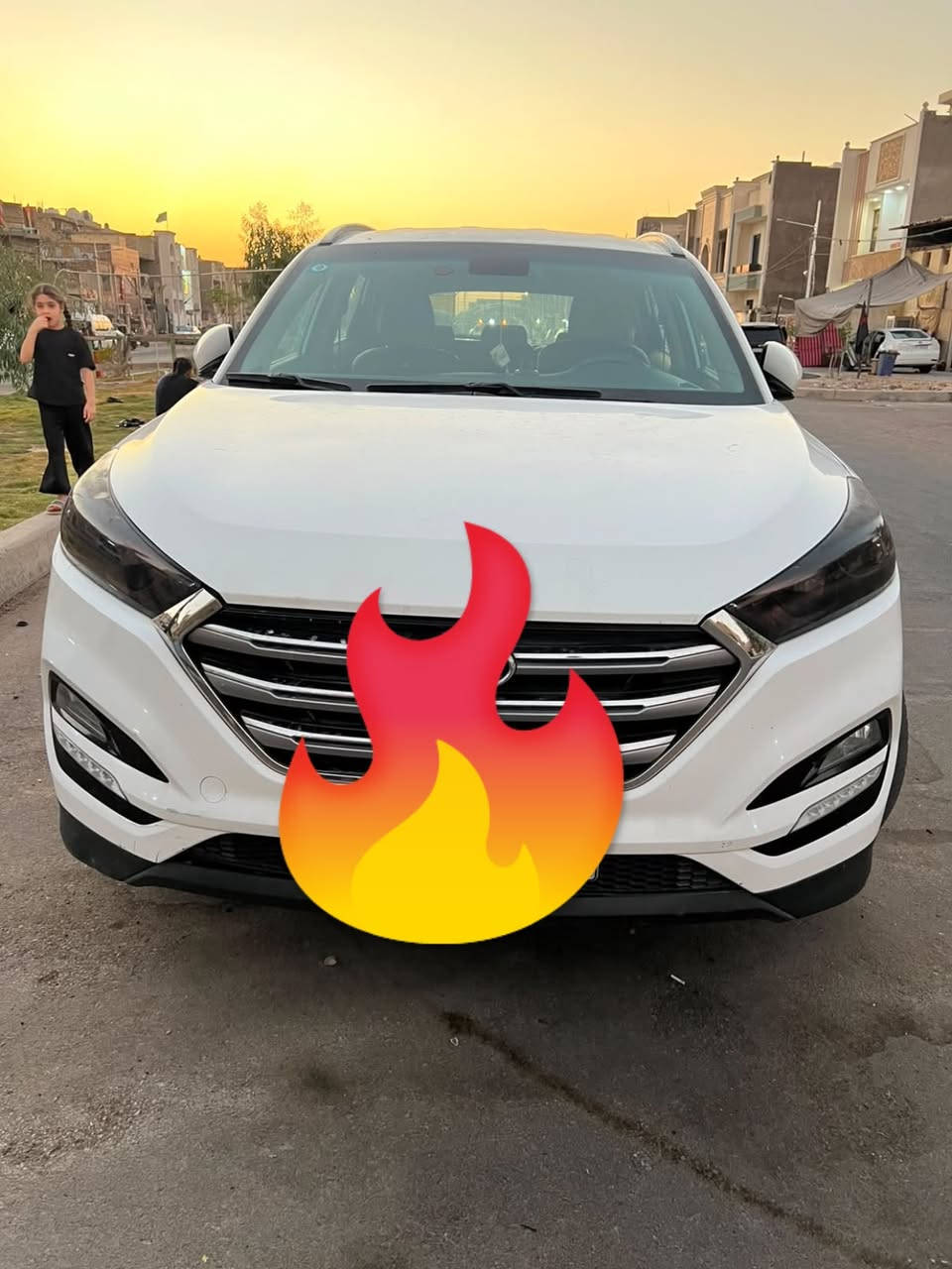 السلام عليكم
توسان موديل 2018خليجي 

بيها قطعت صبغ قليله بل بنيد 

والجاملغ المامي بي بارد اقل الشبر 

وتقشير الي موضح بلصوره بل باب الجنطه

الرقم بغداد 

السعر 168 وبيها مجال 

المكان بغداد مدينة الصدر    

***********
