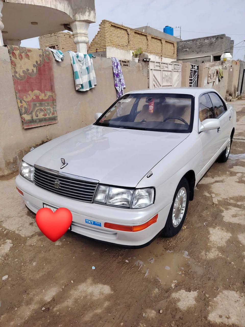 سلام عليكم سياره بطه للبيع مكفوله كفاله عامه من كصه ونقل سياره جاهزه سدر حداديه محرك كير اكسن كله جديد وسياره احله من صوره رقم ذي قار الاستفسار عل رقم ***********  سعر 62 وبيهه مجال
