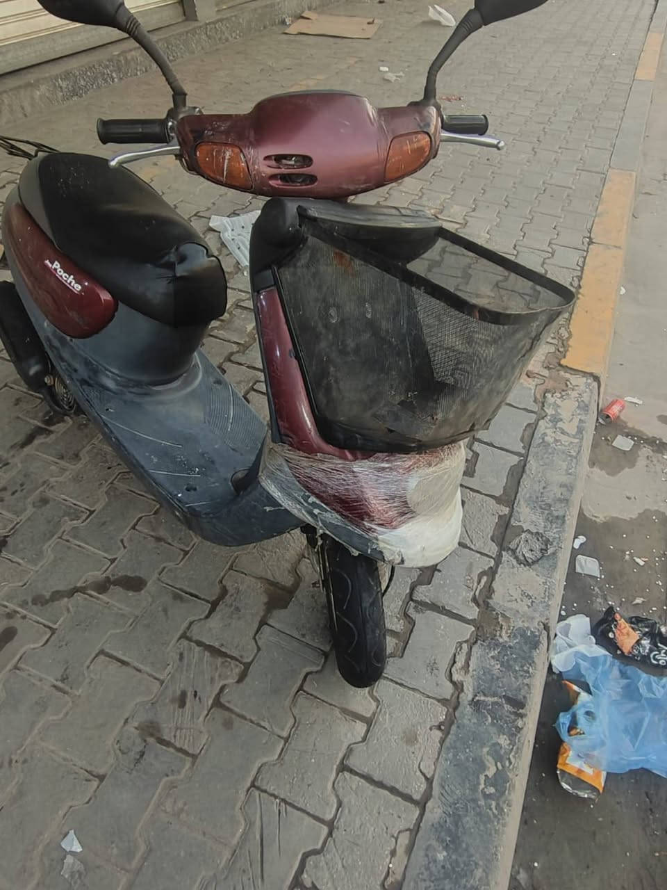 السعر 225 او بيهه مجال
***********
اسلام عليكم دراجه للبيع منغولي نضيفه مكينه او كير او شاصي مكفولات تأيرات جدد دراجه حلوه كلش كهربائيات شغاله كله سلف شغال اشاير شغاله كله المكان كربلاء اتصل
