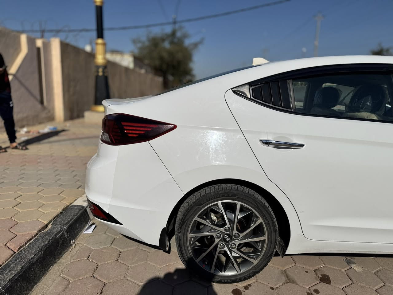 النترا2020 خليجي  مكفوله من الصبغ والتبديل رقم اربيل باسمي تحويل ثاني يوم  
فول مواصفات
فتحه 
تحكم ستيرن
بصمة تشغيل 
بصمة ابواب 
اربع انظمة قياده
كير ATM المرغوب
او باقي المواصفات المعروفه

مكينة2000

السونار مرفق بالمنشور
السعر:157او بيها مجال بسيط 

***********
مكان السيارة كربلاء
