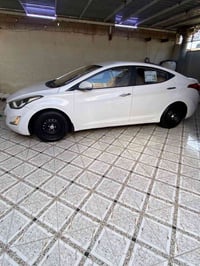 ٢٠١٤ • ١٨٠٠ • بصرة