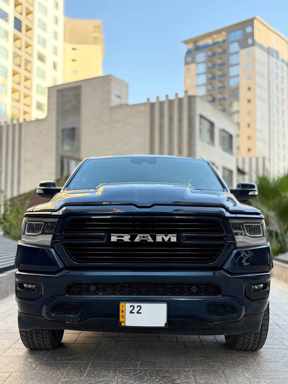 السلام عليكم 

رام لارامي جي تي 2022 

رقم اربيل مضلل بالسنويه 
باب طويل بدي قصير المرغوب 

السعر مناسب 260 ورقة وبيها مجال بسيط للشراي

المواصفات
محرك 5700 e torque  مكفول بدون فتح 
كير طرح  +شفتات ستيرن 
سستم اكزوز mopar اصلي صوت طرب 
كشنات تبريد + تدفئه 
ستيرن تدفئه 
سستم صوت alpine 
غطاء بدي جديد ٣ قطع 
تخم تاير جبلي جديد. 
ماشية 80 
السياره مرفعه 
السياره. حادثهه جانبي بدون شاصي وبدون ايرباك. 
 السيارة بجم كبس

بيهه رشات صبغ اماكن  مال طخطخات وشخوط

صور الحادث مرفقة بلمنشور

مكان السيارة بغداد حي الحسين قرب شارع المطار

للاستفسار. ***********
