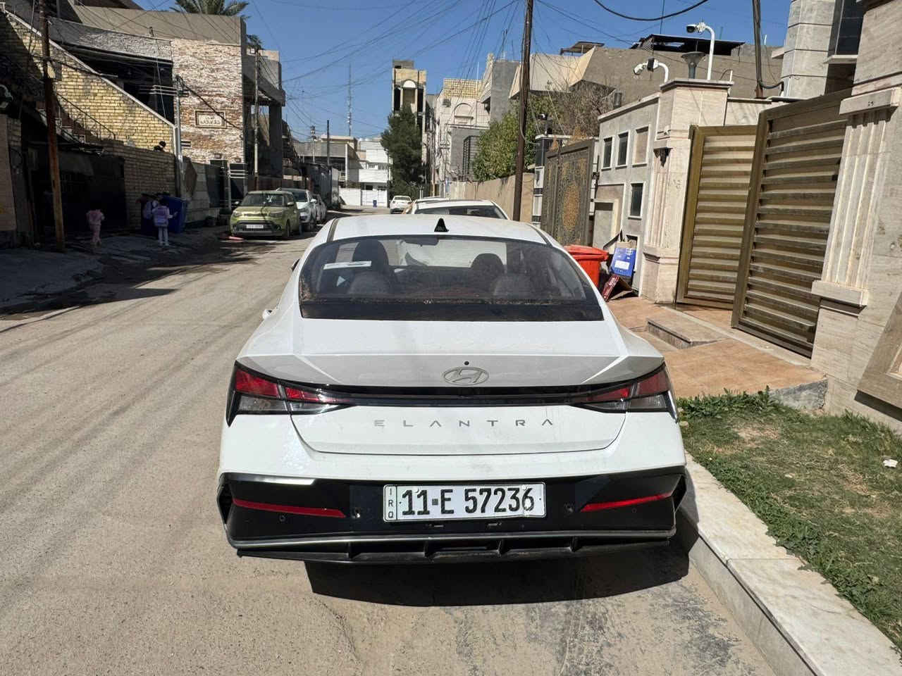 سلام عليكم
هونداي النترا موديل 2024 خليجي تجميع صيني رقم بغداد بأسمي   السيارة استلام شركة على ايدنه محرك1500 دبل نوزل  فول مواصفات السيارة :
فقط رصعه بل باب والدوسه موضحات ب الصور 
بصمة
فتحة
كشنات جلد
حساسات امامي خلفي
شاشة
تبريد قطعتين
هاند بريك كهربائي 
اربع انضمة قيادة
ماشيه 22 الف حقيقي
                           السعر 142 وبيه مجال  

المكان بغداد الوزيريه الاتصال (***********)
