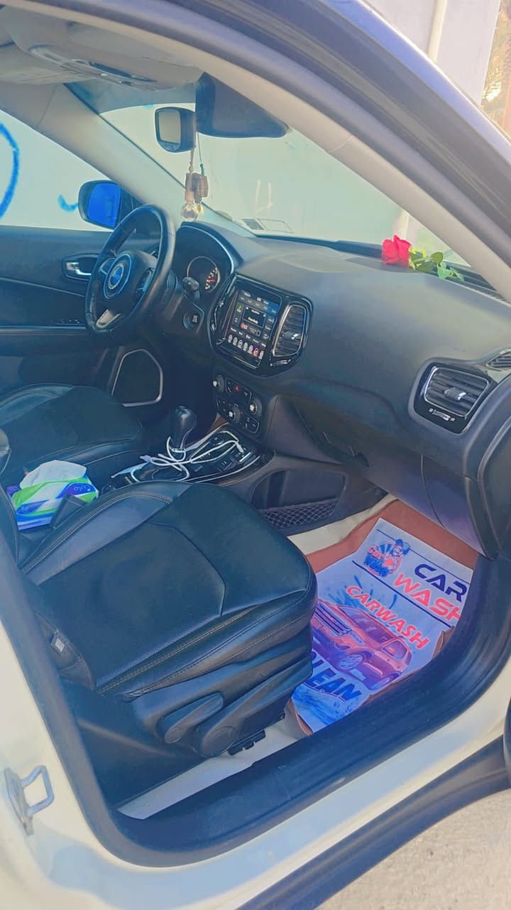 سياره جيب كوباس موديل ٢٠٢٠مابيهه حادث كلين للستفسار ***********
