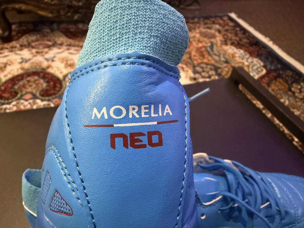 قياس 43
أصلي غير مستخدم امزون DHL 
ياباني اصلي ال س ع ر ٢٥
المكان بغداد ***********
