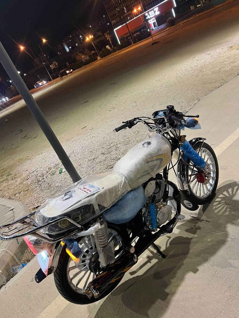 سڵاوی خواتان لێبێت براکانم ئەم ماتۆڕە بۆ فرۆشتن بە ئێزنی خوا مۆدێلی ٢٠٢٤ ماتۆڕەکە تا بڵی تازەیە ئەقدو مەنفێستیشە هەموو گیانی بەشەرت ئەو لەیلۆنەناش هەندێکی شەریکەیە بۆ ئەوە لێ مان نەکردۆتەوە بۆ ئەوەی شوختی تێ نەبێت سۆلینکە هەردوو تای چوپ لێسە هەردوو کۆنتڕۆڵی شەخەلەکەی لەگەڵ ماوە ماتۆڕەکە یەک دەستە کوشنە و تەنکی وەکە خۆی ماوەتەوە سعرییشی ٦٩٠ معەمەلێکی کەم سعری ٢٠٢١ کە برای بەڕێزن شوێن سلیمانی ***********
